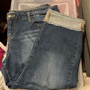 Torrid boyfriend Capri pants.